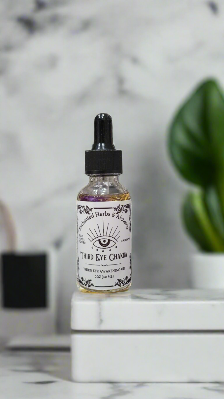 Third Eye Chakra Oil | Psychic Oil | Clairvoyance | Anointing Oil | Intention Oil | Astral Travel | Lucid Dream Oil | Third Eye | Reiki Healing Oil